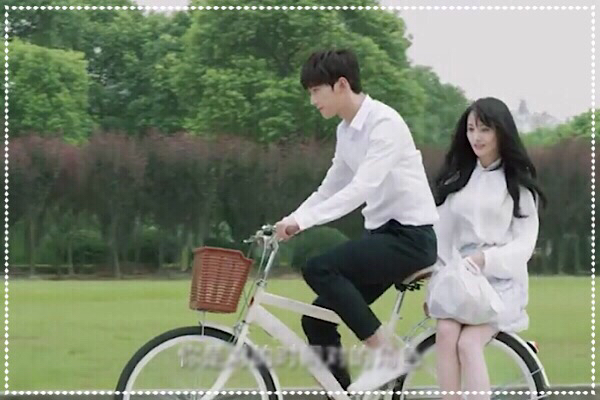 23 自転車で校内を二人乗り シンデレラはオンライン中 韓国ドラマ 中国ドラマ あらすじ一覧 おすすめ付